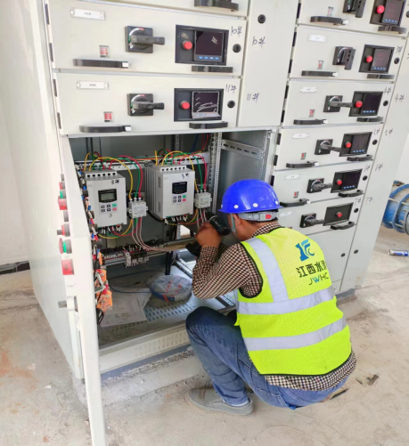 抗洪搶險報導-迎“汛”而上，奔赴前線 -348.png