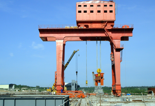 機電安裝-超大型進水口門機安裝