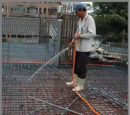 混凝土這樣施工，沒有蜂窩麻面、不爛根，還能間接縮短工期！